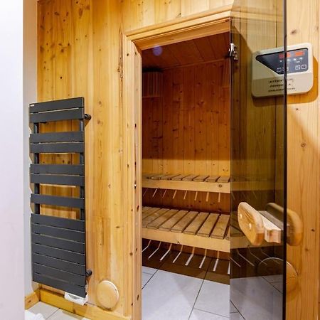 ולמינייה Appartement En Chalet Individuel Sauna Piscine מראה חיצוני תמונה