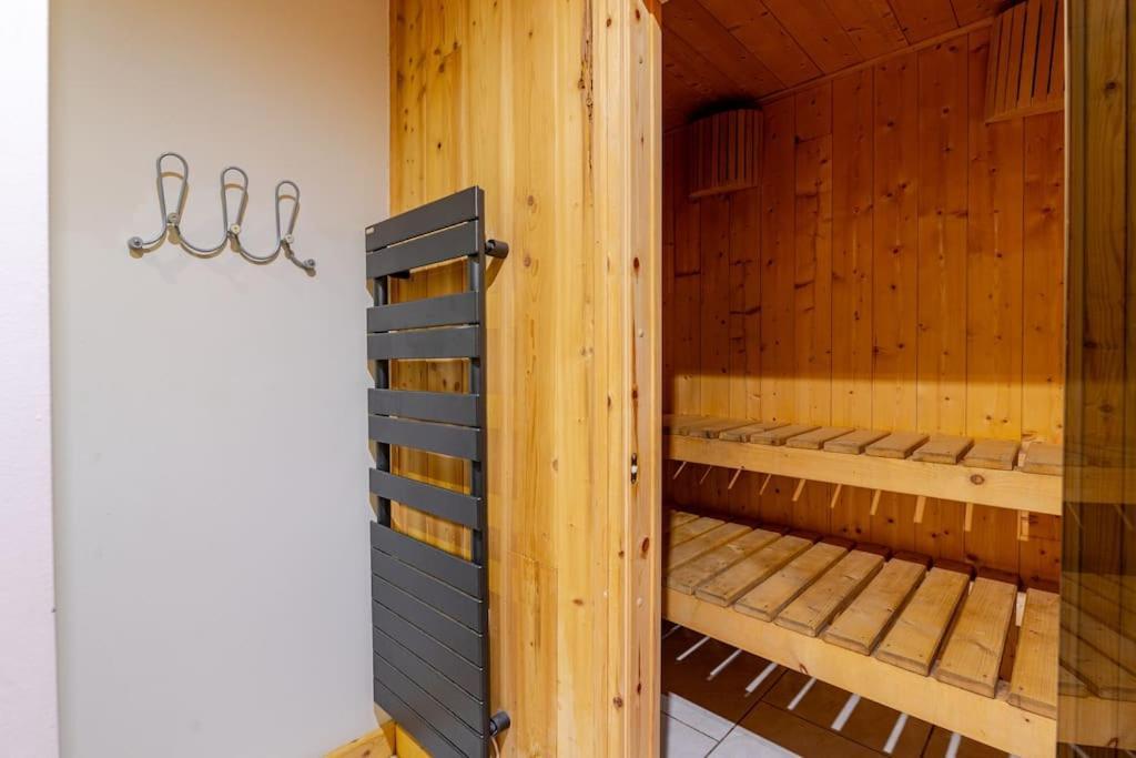 ולמינייה Appartement En Chalet Individuel Sauna Piscine מראה חיצוני תמונה